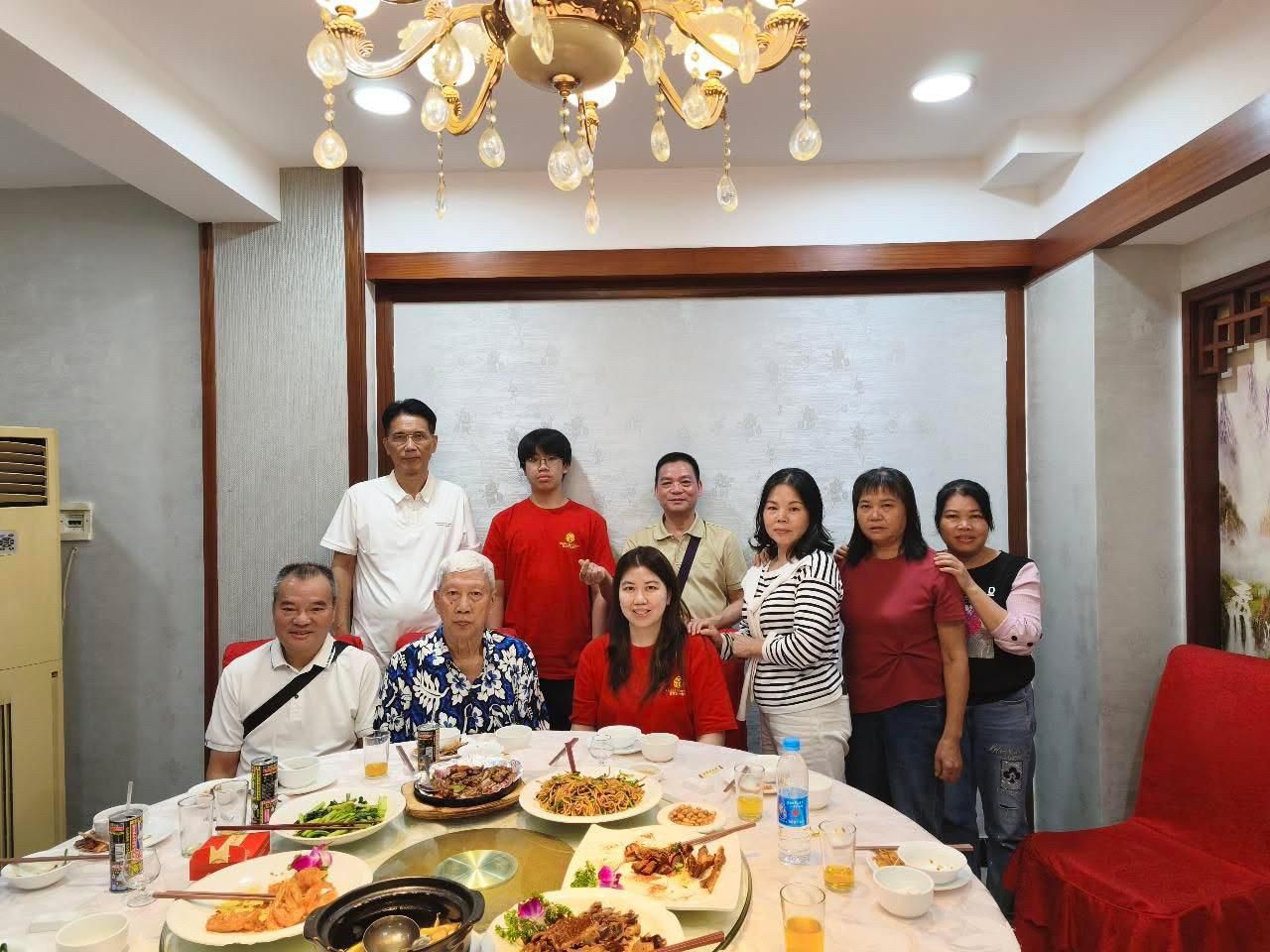 Kisah keluarga Ching-Ching dan Keluarga — perjalanan menemukan leluhur di Meizhou